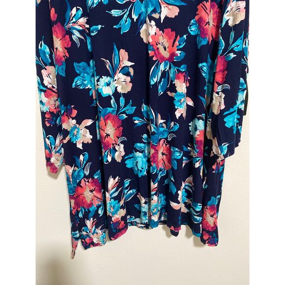 Catherine's Blouse Womens 2X Career Floral Tunic Colorful Boho Stretchy Comfy - Picture 3 of 9
